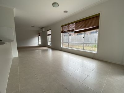 6 Bovard Avenue, Point Cook