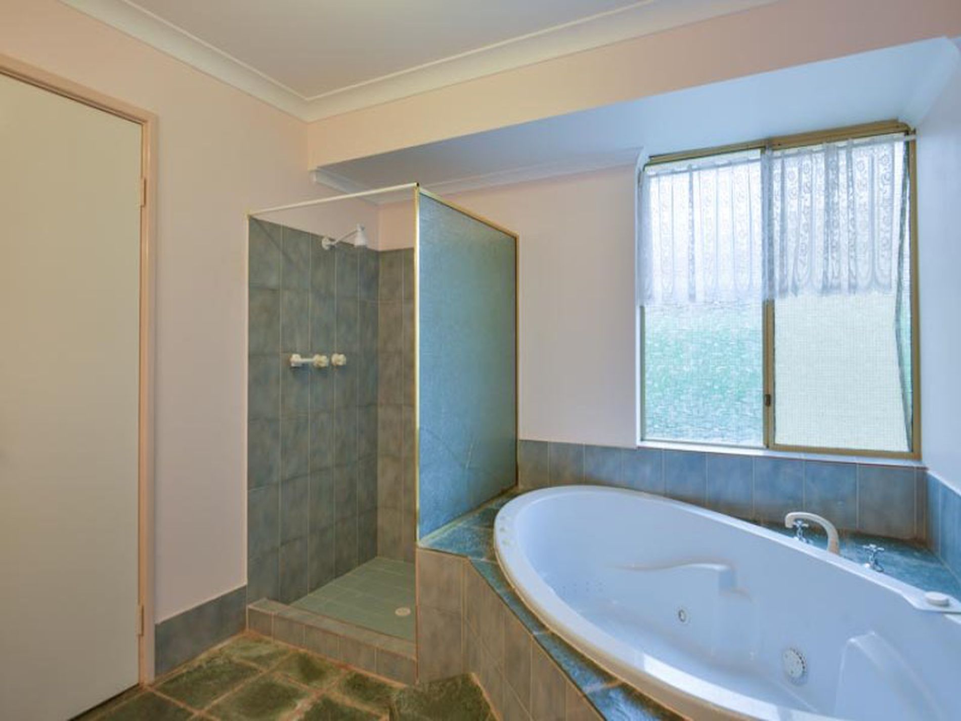 22 Downey Way, Hannans