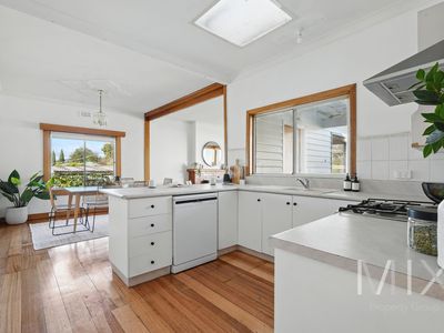 64 Kenbrae Avenue, Glenorchy