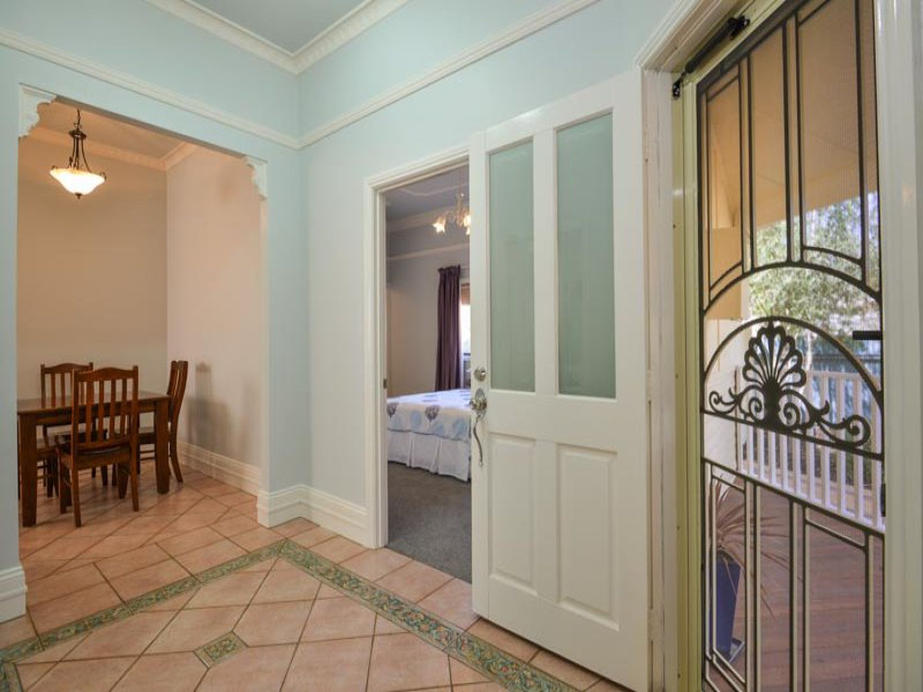 129 Hare Street, Piccadilly