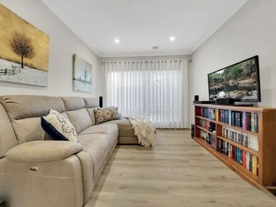 12 Atherton Way, Cranbourne West