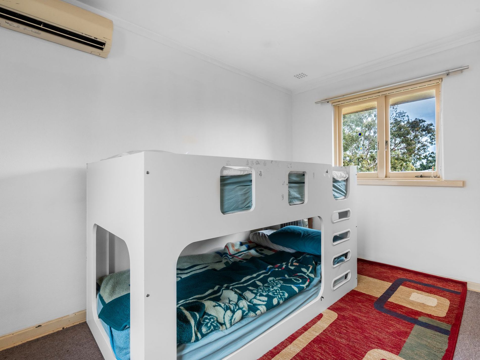 2 Bates Loop, Lockridge