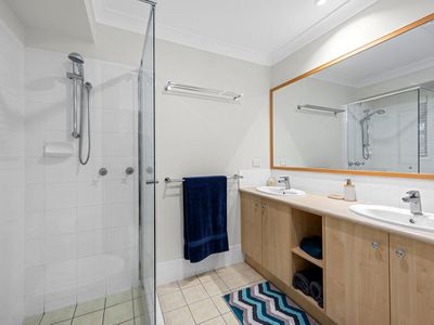 35 Ross Place, Wakerley