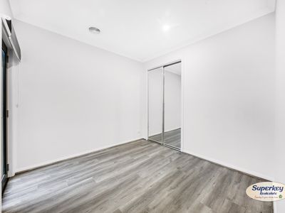 16 Moylan Drive, Rockbank