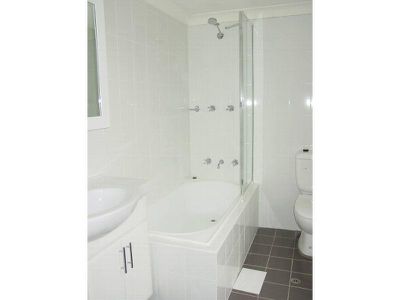 2 / 79 West Botany Street, Arncliffe