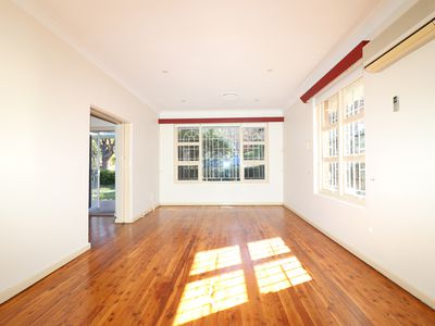 67 Tarrants Avenue, Eastwood