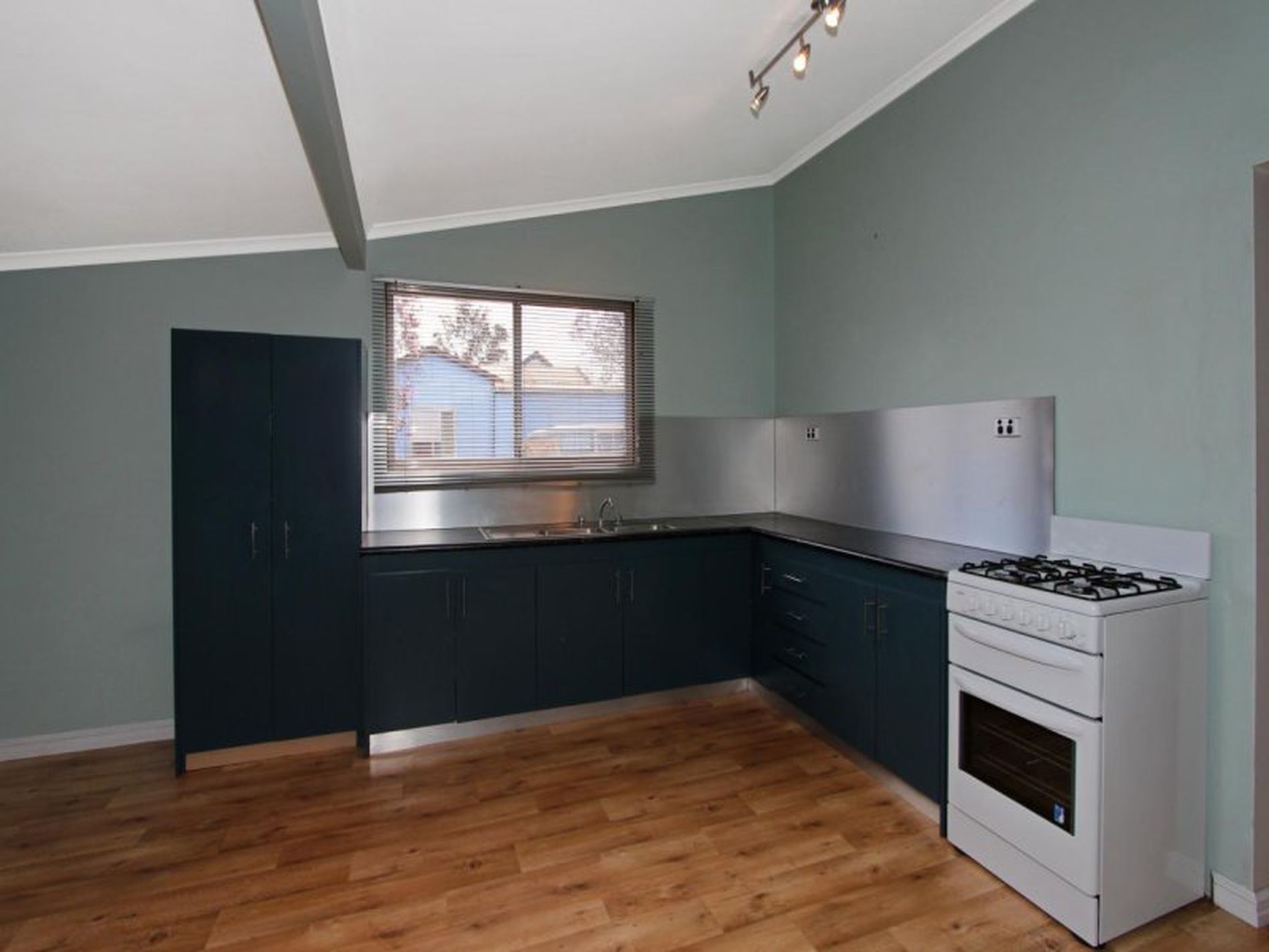 30B President Street, Kalgoorlie