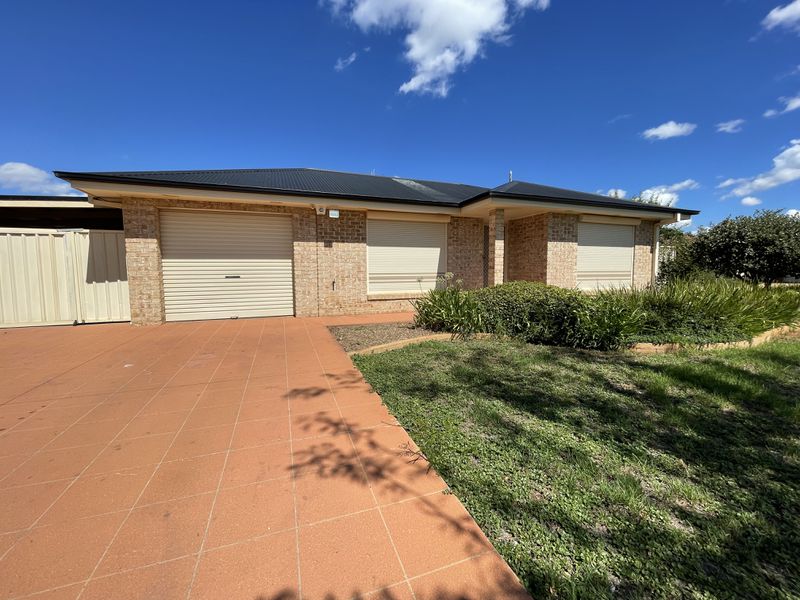 22 Evanside Parade, Griffith