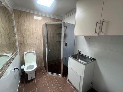 60 Green Valley Road, Busby