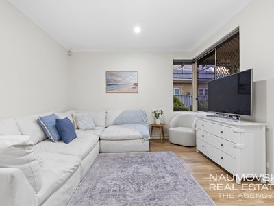 2 / 4 Townshend Avenue, Balcatta