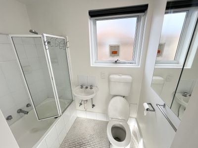 3 / 550 Moreland Road, Brunswick West
