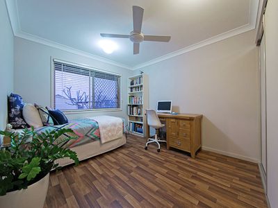 8 Venn Court, Wynnum West