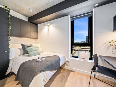 555 Wellington Street, Perth