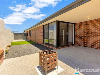 18 Trethowan Promenade, Alkimos