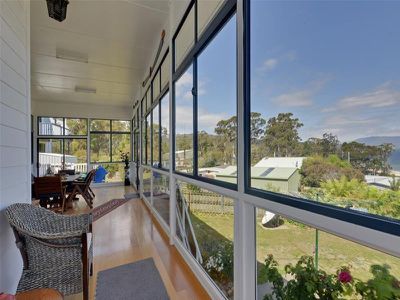 5681 Channel Highway, Verona Sands