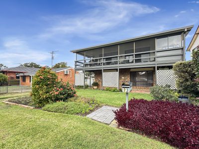 73 King Albert Avenue, Tanilba Bay