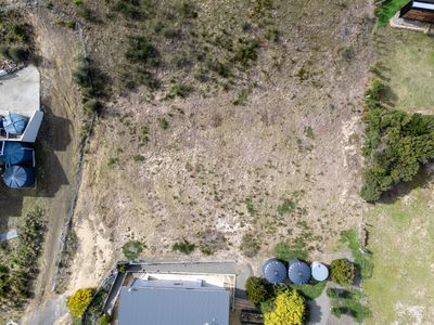 7 Meika Place, Coles Bay