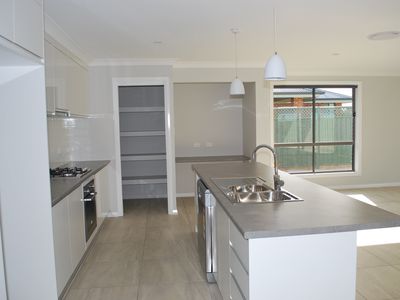 24 Argyle Avenue, Dubbo
