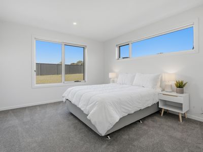 14 Pimelea Close, George Town