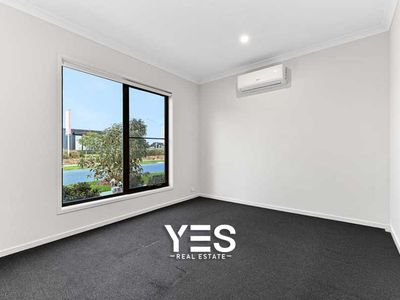 7 Zagros Street, Clyde North