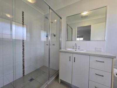 31 Spoonbill Court, Lowood
