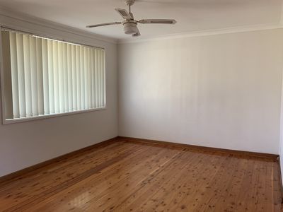 2 / 96 Old Lake Entrance Road, Oak Flats