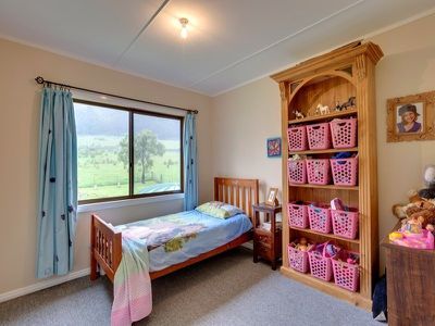 867 Woodbridge Hill Road, Gardners Bay