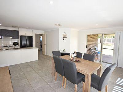 63 Champagne Drive, Dubbo