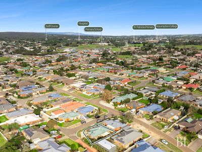 2 Geoffrey Court, Kilmore
