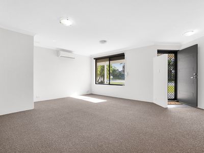 19 Witchetty Loop, Banksia Grove