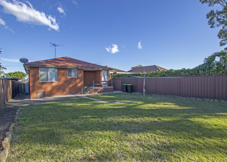 2A Beaconsfield St, Revesby