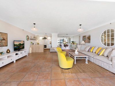 4 Old Burleigh Road, Surfers Paradise