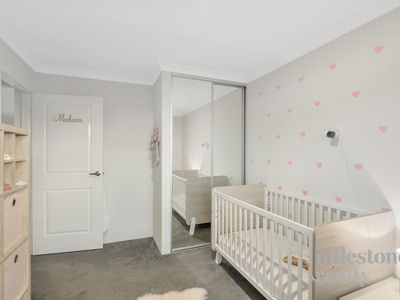 29 Grapple Road, Whitby