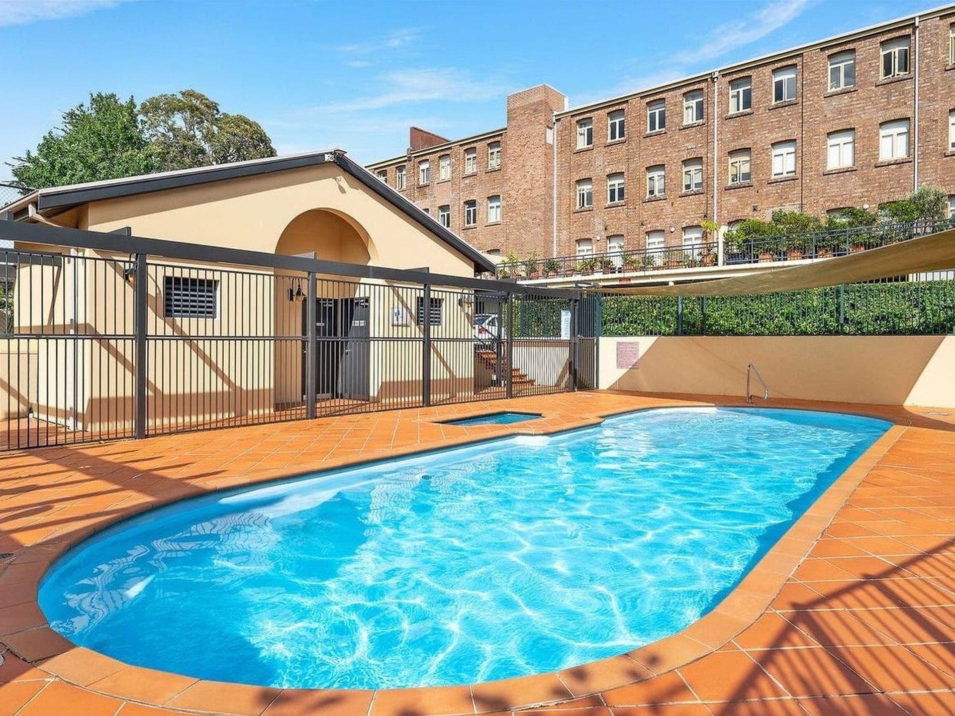 10 / 45 Trafalgar Street, Annandale
