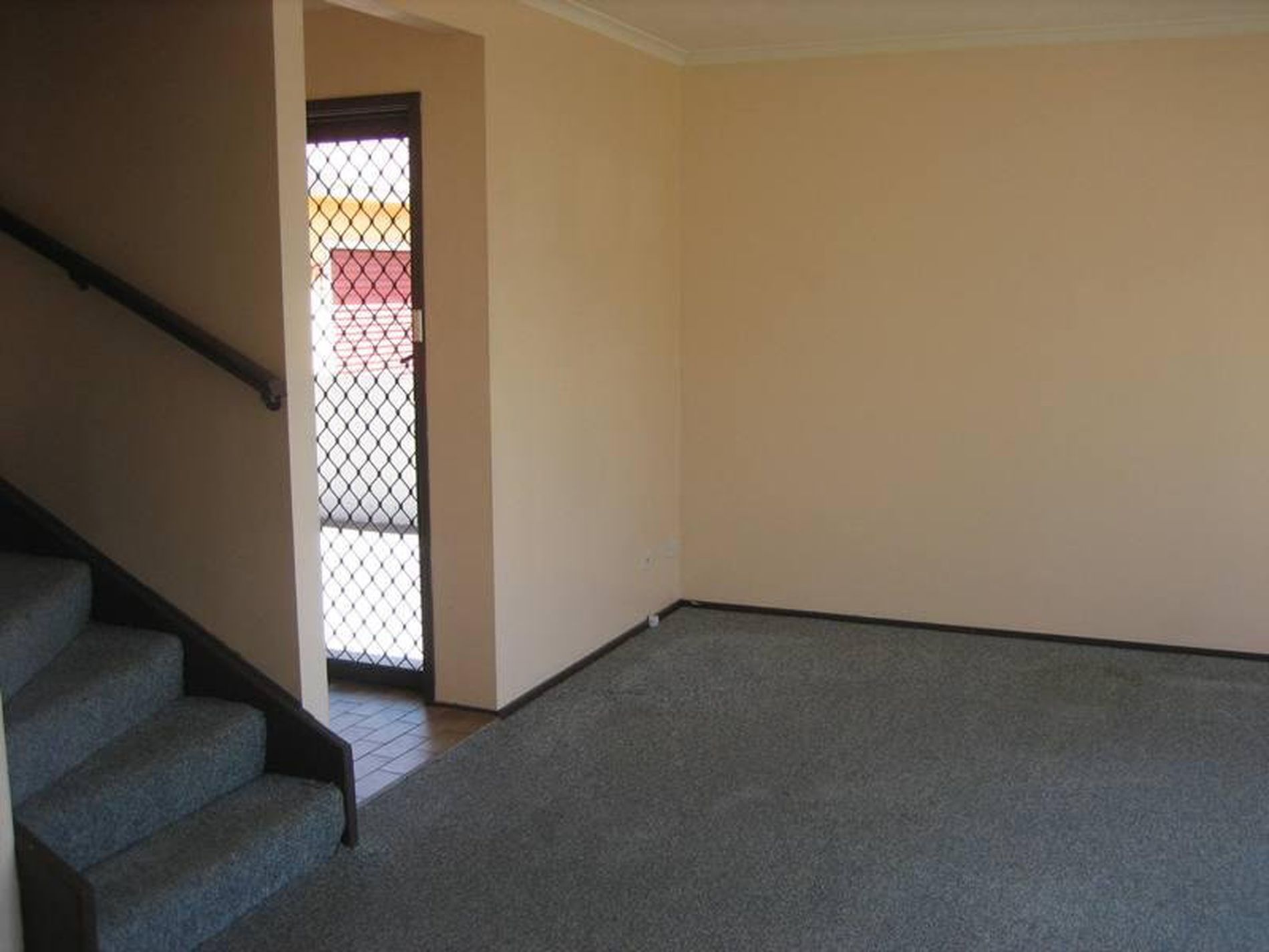 1 / 101 Pur Pur Ave, Lake Illawarra