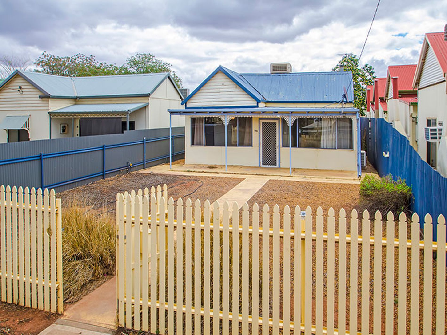 96 Varden Street, Piccadilly