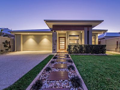3 Lydia Pl, Wakerley