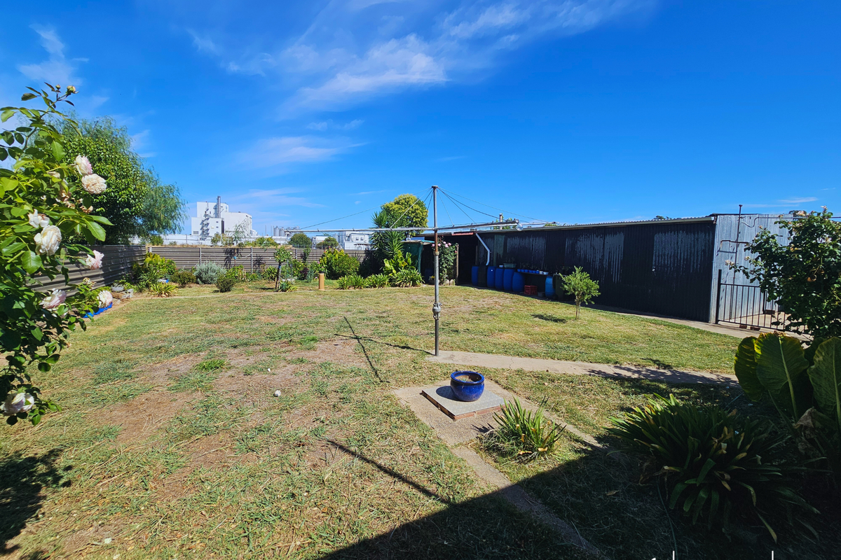 16 Savige Road, Stanhope