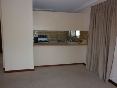 4 / 51 Park, Como