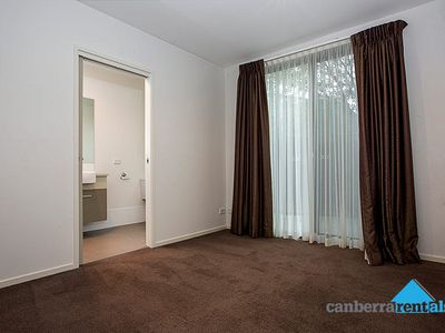 2 / 42 Ijong Street, Braddon