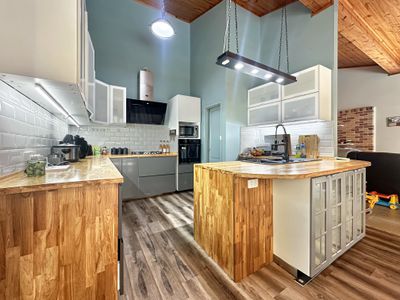 1 The Parkway, Mallabula