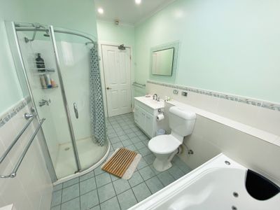 388 Paul Avenue, Lavington