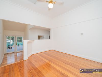 16 Audrey Crescent, Glen Iris