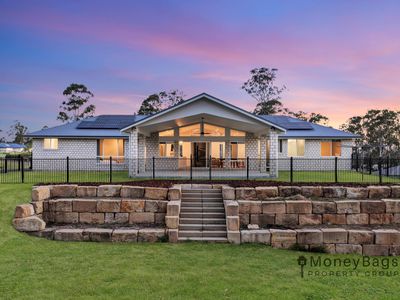 110-114 Townsvale Drive, Woodhill
