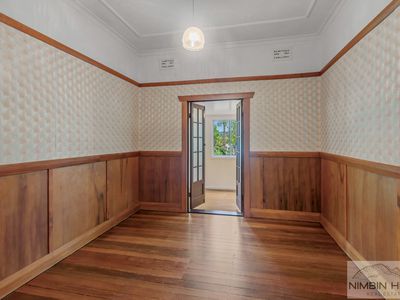 14 Standing Street, The Channon