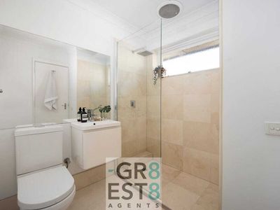 19 / 14 Springfield Avenue, Toorak
