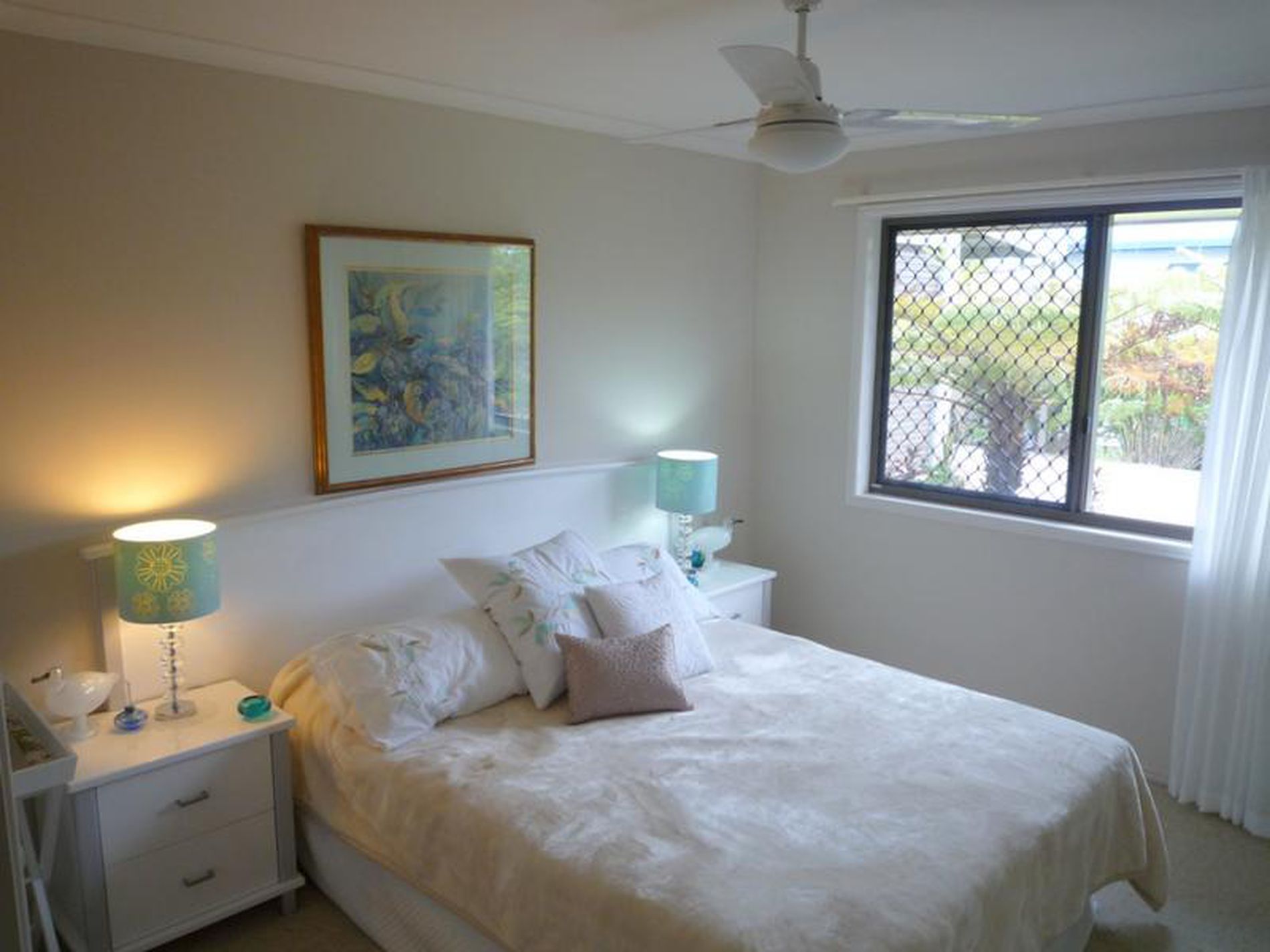 2 Honeyeater Ct, Woodgate