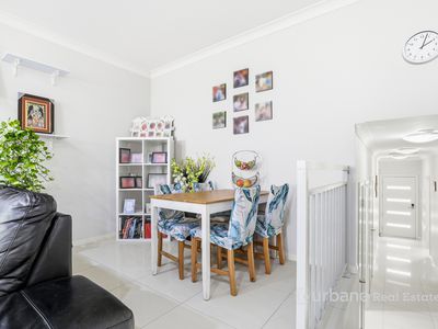 6 Banyan Glade, Schofields