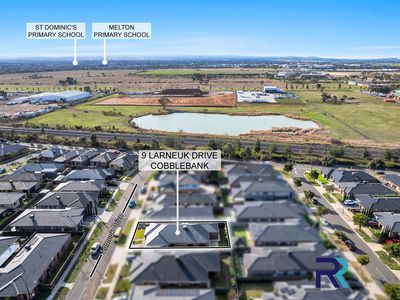 9 Larneuk Drive, Cobblebank