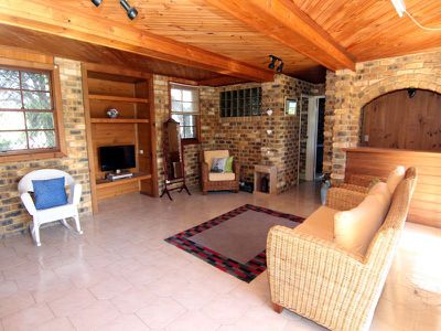 13 Wallis Street, Tuncurry